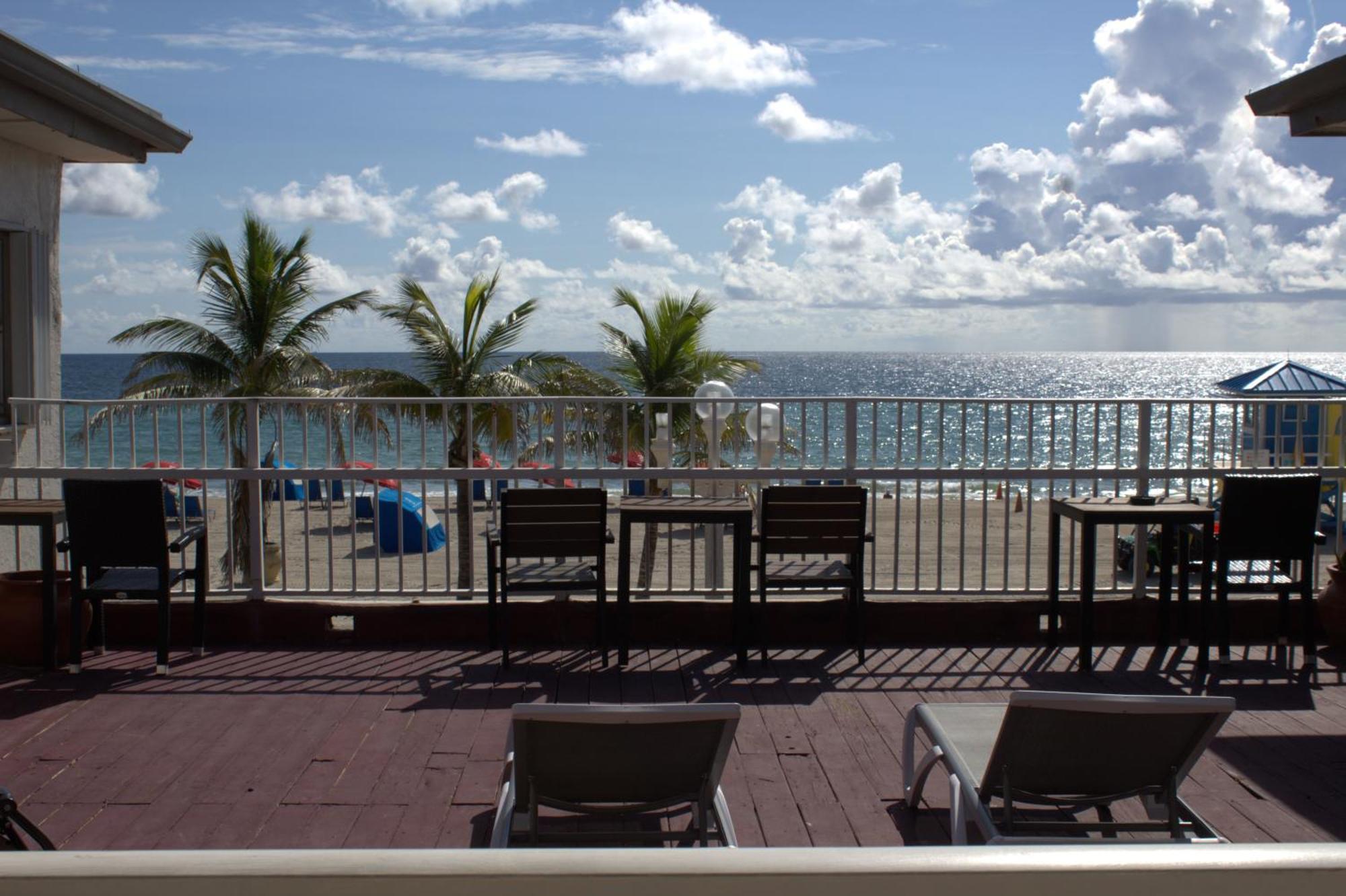 Golden Sand Oceanfront Hollywood Exterior photo